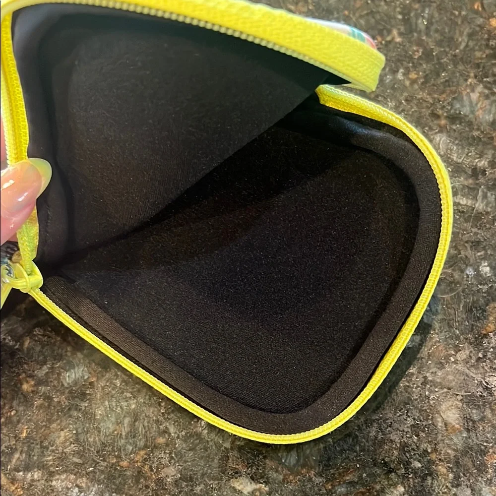 Kavu Southwestern Phone Case with Carabiner Multicolor